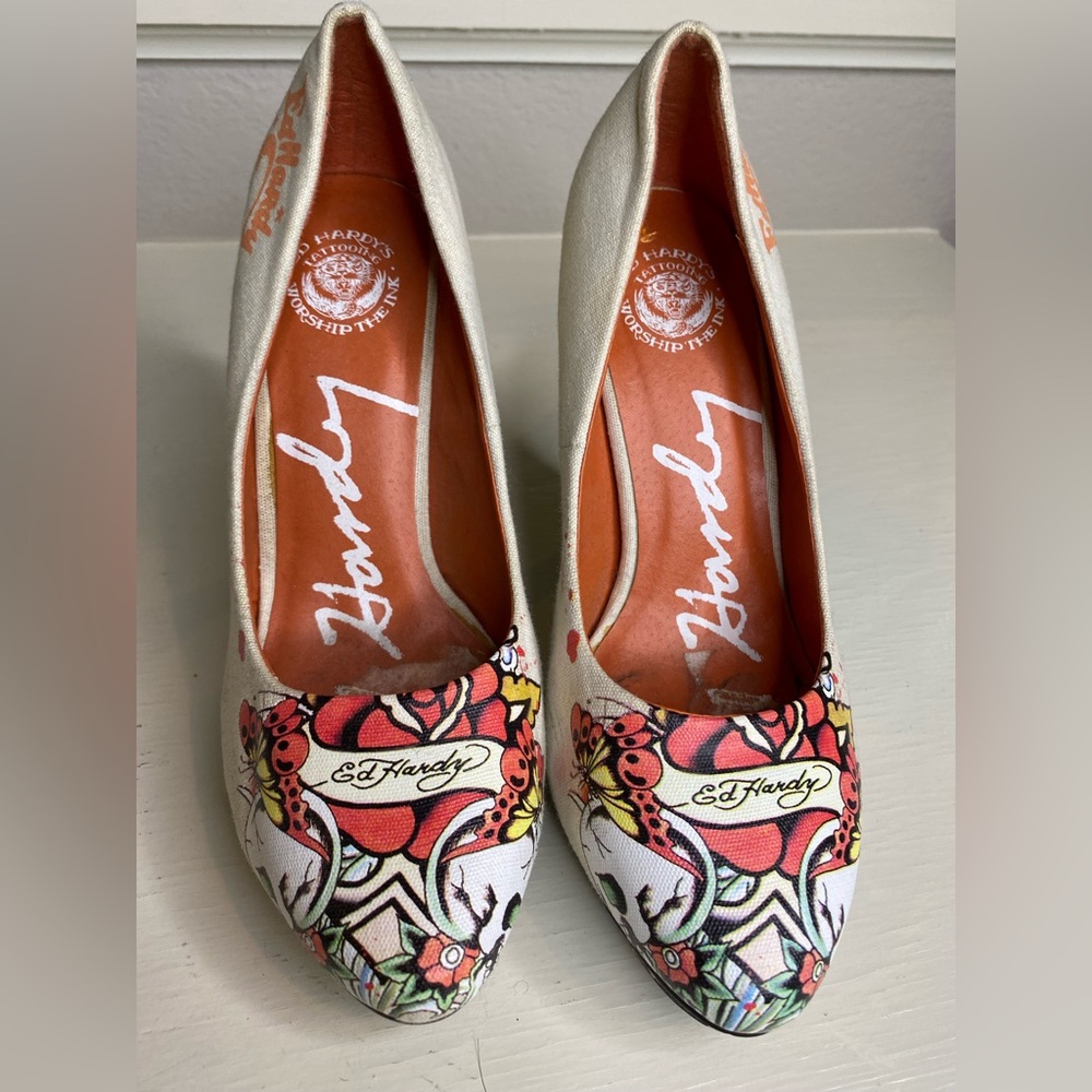 Ed Hardy’s Tattoo Heel Pumps Size 8 | Authentic